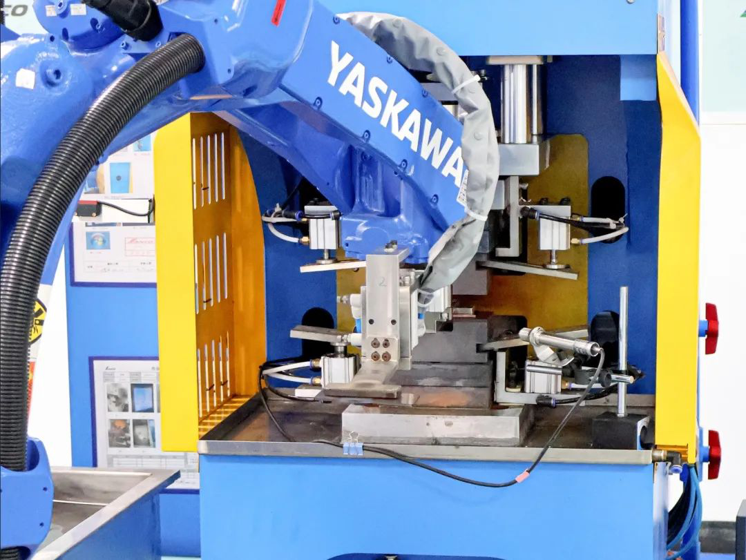 Intelligent Leading the Future, Sanco is advancing full speed towards industrial automation.